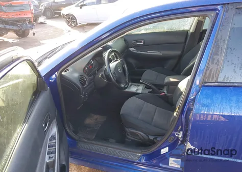 2004 Mazda Mazda6 S z USA, uszkodzony, nr VIN 1YVFP80D145N28222